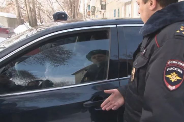 Сотрудниками полиции задержан водитель находящийся в федеральном розыске