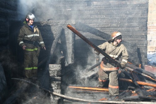 В СНТ «Стрела -2» Оренбургского района из-за перекалы печи сгорела баня и дом