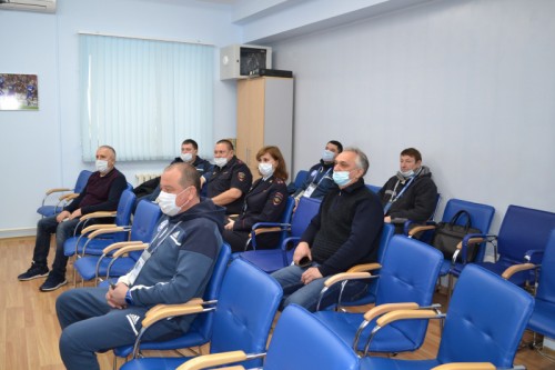 Оренбургские полицейские провели встречу с представителями футбольного клуба