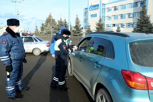 Оренбургские автоинспекторы провели акцию приуроченную ко Всемирному Дню памяти жертв ДТП