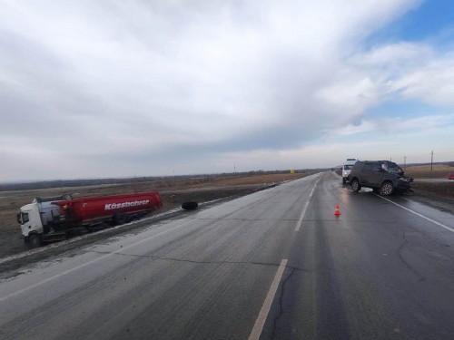На автомобильной дороге Оренбург – Орск произошло столкновение автомобилей 