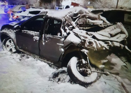 В Орске на улице Тагильской фура собрала четыре автомобиля В Орске на улице Тагильской фура собрала четыре автомобиля