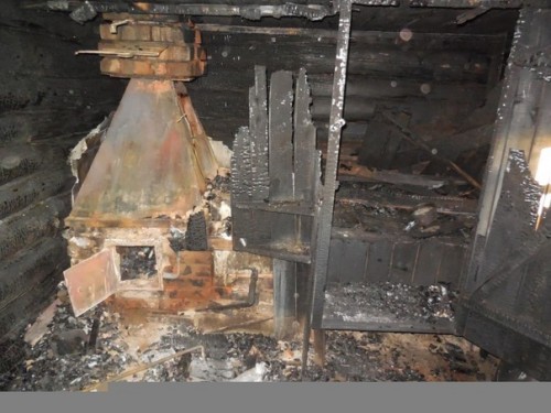 В Грачевском районе из-за перекала печи сгорел жилой дом