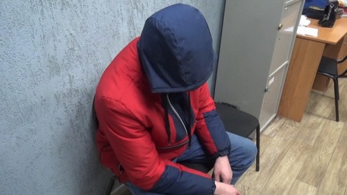 В Новотроицке полицейские задержали подозреваемого в краже денег у пенсионерки