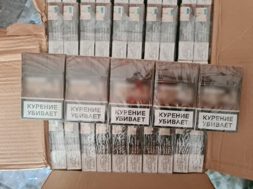 Сотрудники полиции у жителя Новотроицка изъяли более 66 тысяч пачек сигарет