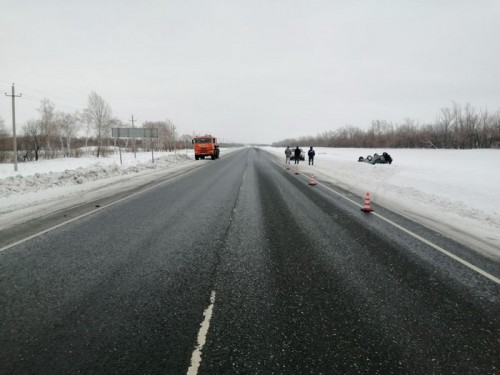 В Новосергиевском районе водитель легковушки уходил от столкновения и слетел в кювет В Новосергиевском районе водитель легковушки уходил от столкновения и слетел в кювет