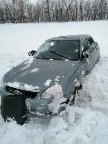 В Новосергиевском районе водитель легковушки уходил от столкновения и слетел в кювет В Новосергиевском районе водитель легковушки уходил от столкновения и слетел в кювет