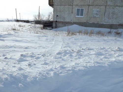 В Адамовском районе мужчина украл у соседки чугунные трубы, ванну и водяной счетчик