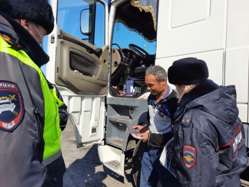 Сотрудники Госавтоинспекции Соль-Илецкого городского округа провели профилактическое мероприятие "Встречная полоса" Сотрудники Госавтоинспекции Соль-Илецкого городского округа провели профилактическое мероприятие "Встречная полоса"
