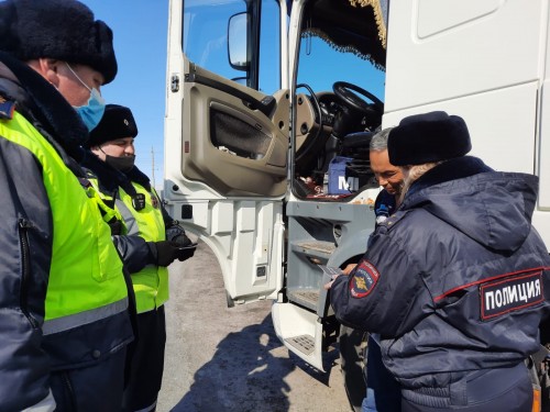 Сотрудники Госавтоинспекции Соль-Илецкого городского округа провели профилактическое мероприятие "Встречная полоса" Сотрудники Госавтоинспекции Соль-Илецкого городского округа провели профилактическое мероприятие "Встречная полоса"