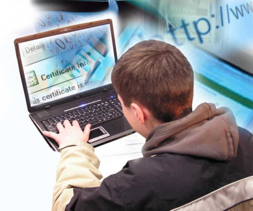 Мошенники используют подростков для получения данных банковских карт Мошенники используют подростков для получения данных банковских карт