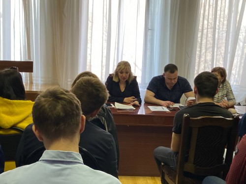 В рамках оперативно-профилактической операции «Дети России» сотрудники полиции провели встречу с школьниками в Администрации Ленинского района