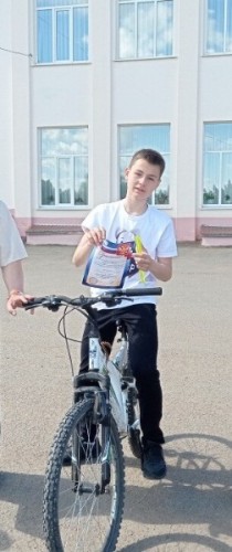Госавтоинспекция Сорочинского городского округа организовали проведение конкурса «Фигурное вождение велосипеда»,