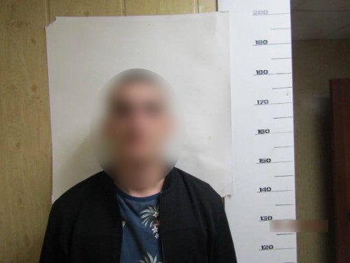 В Оренбурге полицейские задержали подозреваемых в грабеже золотой цепочки и 40 000 рублей В Оренбурге полицейские задержали подозреваемых в грабеже золотой цепочки и 40 000 рублей