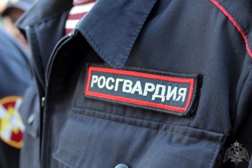 В Оренбурге сотрудники Росгвардии задержали двух женщин, подозреваемых в совершении кражи из магазина 