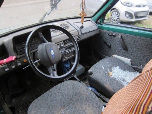 В Медногорске сотрудники полиции вернули мужчине похищенный автомобиль В Медногорске сотрудники полиции вернули мужчине похищенный автомобиль