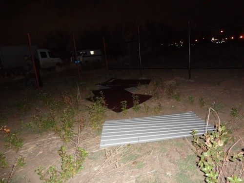 Жители Орска пытались похитить с садового участка профлист