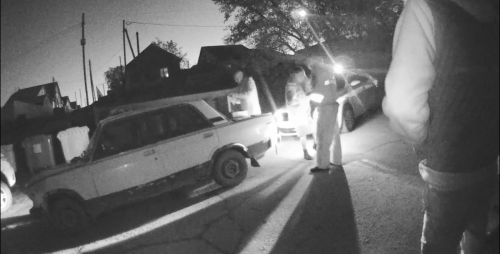 В Сорочинске полицейские патрульно-постовой службы по горячим следам задержали подозреваемого в угоне автомобиля