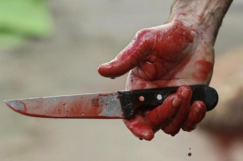 Полицейские Оренбурга по горячим следам задержали мужчину, убившего ножом свояченицу