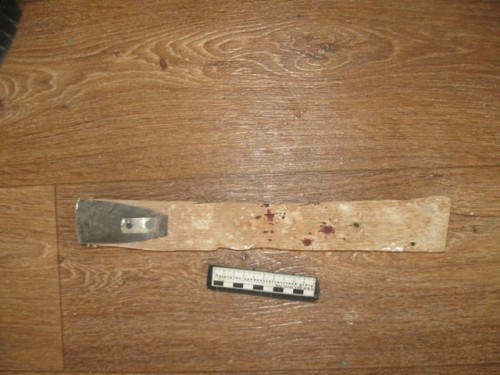 Житель Новотроицка подозревается в причинении тяжкого вреда здоровью при превышении пределов необходимой обороны Житель Новотроицка подозревается в причинении тяжкого вреда здоровью при превышении пределов необходимой обороны