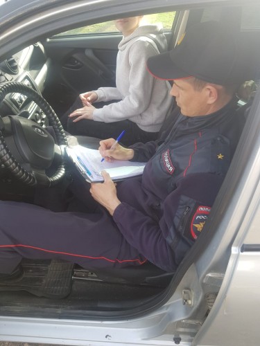 Полицейские Новосергиевского проводят проверку по факту обнаружения снаряда