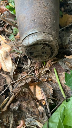 Оренбуржец на даче нашёл артиллерийский снаряд Оренбуржец на даче нашёл артиллерийский снаряд