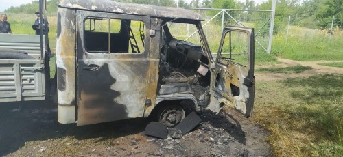 В Илекском районе сгорел автомобиль В Илекском районе сгорел автомобиль