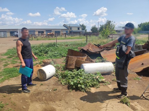 Первомайские полицейские по горячим следам задержали двух мужчин, подозреваемых в хищении ТМЦ со склада Первомайские полицейские по горячим следам задержали двух мужчин, подозреваемых в хищении ТМЦ со склада