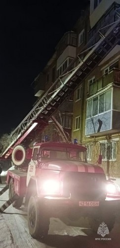 В Гае из горящей квартиры спасён 53-летний мужчина