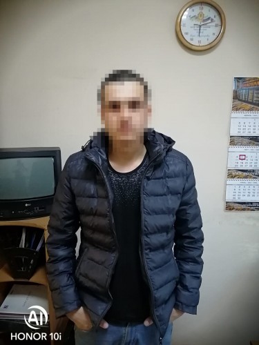 Полицейские Новотроицка задержали подозреваемых, ограбивших местного жителя
