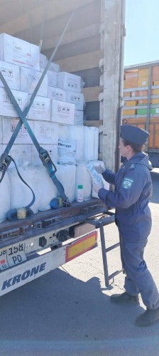 Пресечен незаконный ввоз в Оренбуржье более 22 тонн пестицидов из Кыргызстана