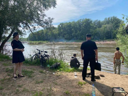 Оренбургскими полицейскими проводятся мероприятия вблизи водных объектов