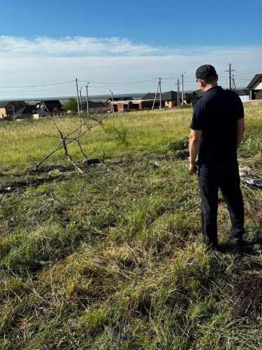 В Оренбурге сотрудниками полиции обеспечивалась охрана места обнаружения авиационной бомбы