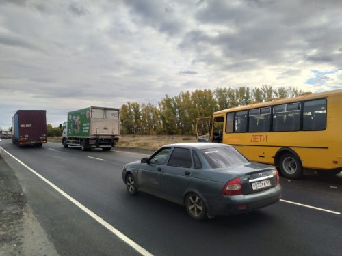 В Оренбуржье детский автобус попал в дтп