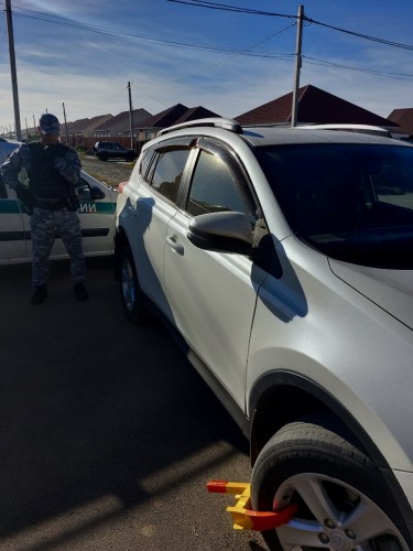 В Оренбуржья судебные приставы арестовали более тысячи автомобилей 