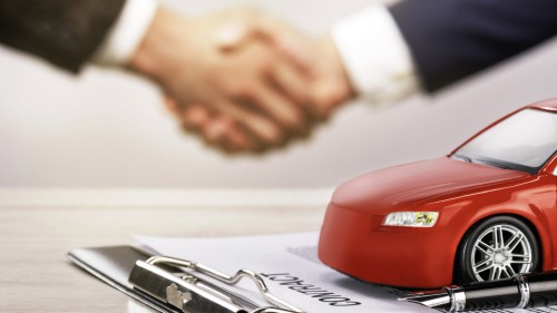 Оренбурженке навязали дополнительную услугу при оформлении автокредита Оренбурженке навязали дополнительную услугу при оформлении автокредита