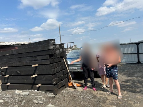 В Новотроицке задержали чиновника по подозрению в краже трамвайных шпал 