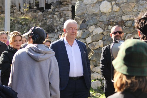 Выше гор — только любовь: завершились съемки сериала «Гордость» для Wink от создателей «Актрис», «Балета» и «Психа» Выше гор — только любовь: завершились съемки сериала «Гордость» для Wink от создателей «Актрис», «Балета» и «Психа»