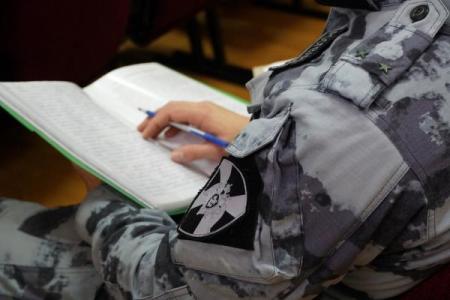 В Управлении Росгвардии по Оренбургской области начался зимний период подготовки В Управлении Росгвардии по Оренбургской области начался зимний период подготовки