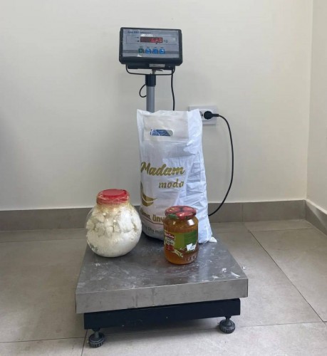 В оренбургском аэропорту уничтожили почти 9 кг мяса и молочки из-за рубежа