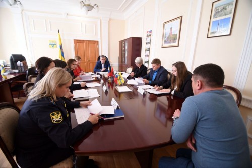 В Администрации Оренбурга заслушали 111 налоговых должников