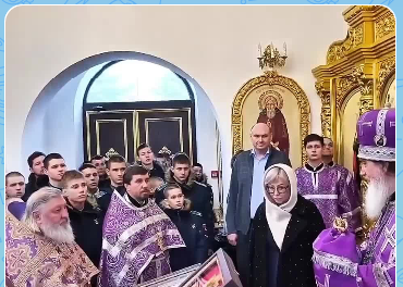 Евгений Солнцев побывал в храме Оренбургского президентского кадетского училища Евгений Солнцев побывал в храме Оренбургского президентского кадетского училища