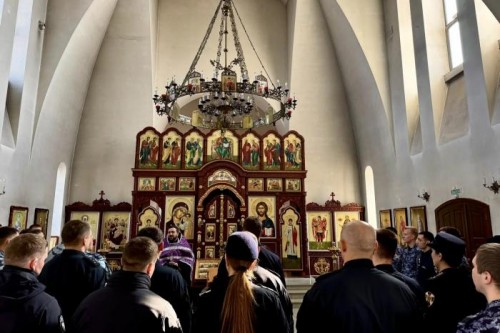 В Оренбуржье к юбилею Росгвардии провели праздничный молебен