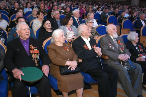 В Оренбурге к Дню Победы ветераны получат дополнительные выплаты