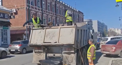 На центральных улицах Оренбурга отремонтировали свыше 50 колодцев На центральных улицах Оренбурга отремонтировали свыше 50 колодцев