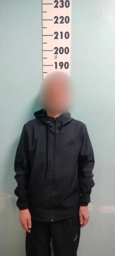 Новотроицкие полицейские задержали подозреваемого в разбойном нападении с ножом на женщину