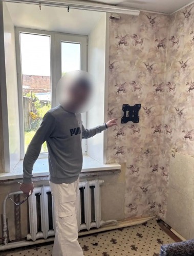 В Оренбурге полицейские поймали подозреваемого в краже из квартиры