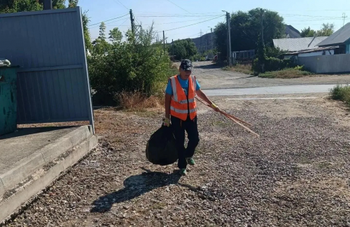 Власти Оренбуржья ответили на частые вопросы жителей о вывозе мусора и утилизации опасных отходов Власти Оренбуржья ответили на частые вопросы жителей о вывозе мусора и утилизации опасных отходов