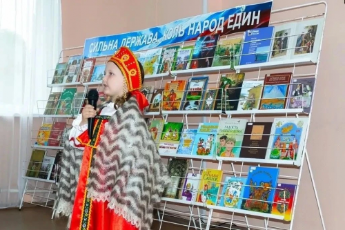 Воспитанница оренбургского детсада стала лучшей на конкурсе чтецов «Дружат дети Оренбуржья»