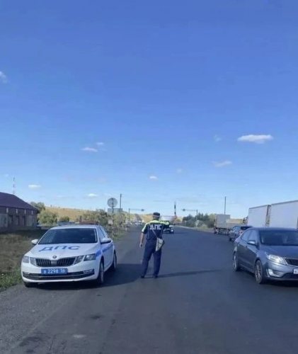 Погоня с ДПС в Сакмарском районе: водитель на LADA Granta не остановился по требованию
